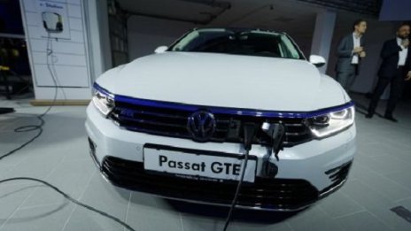 Празник на електричеството: Представиха Passat GTE и у нас