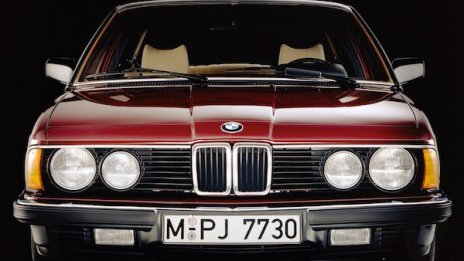 BMW показва 12 класически модела на Techno Classica