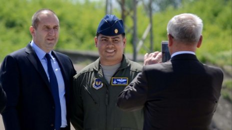 Радев за Македония: Не може парламентът да е бойна арена!