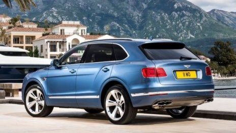 Bentley вади още 3 версии на Bentayga