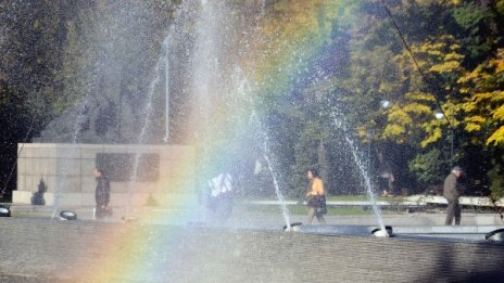 Щастието на българина – здраве, любов, усмивка...