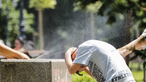 Жега е! Столичната община ще раздава вода