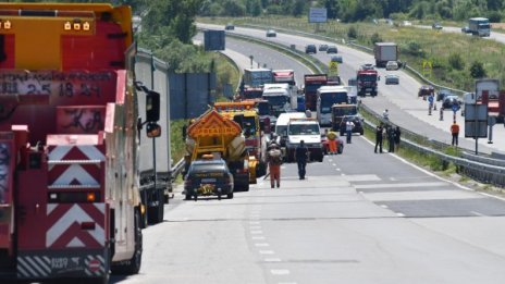 Движението по АМ "Тракия" е възстановено в посока Пловдив