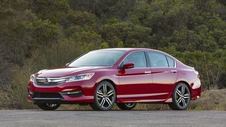 Honda изтегля повече от 1 млн. автомобила