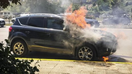 Кола лумна в движение до метростанция "Г. М. Димитров"