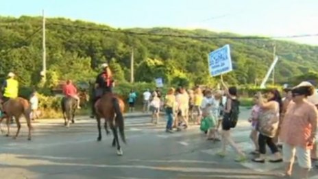 Жители на "Княжево" и Владая отново на протест