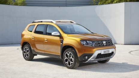 Automedia показа първи снимки на новия Duster