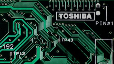 Toshiba ще сключи сделка с Bain, за да компенсира провала си с ядрения бизнес в САЩ