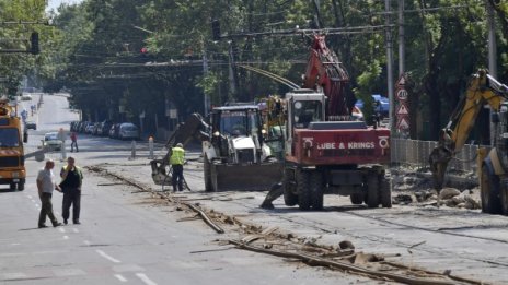 Фандъкова поиска: Дондуков довършен с асфалт, не с павета!