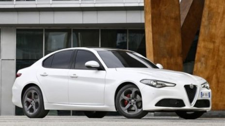 Alfa Romeo добави повече мощност на Giulia Veloce