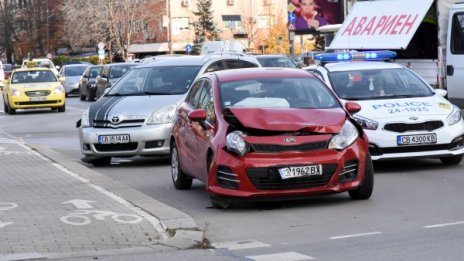 До "Витошка": Отнето предимство и... смачкани ламарини