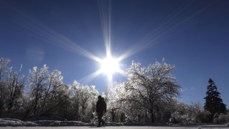 И дъжд, и сняг, и 18°С и минус 15! Декември чука на вратата