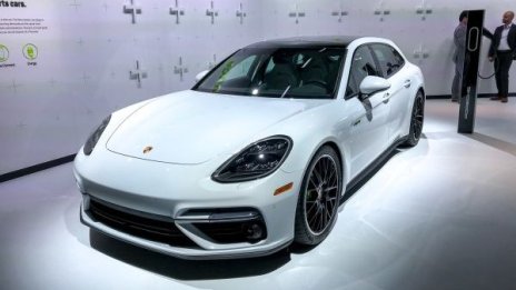 Porsche разкри най-мощното серийно комби в света