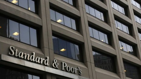 Standard & Poor's повиши кредитния рейтинг на България