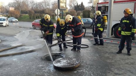 ЧЕЗ възстанови захранване след авария в общински колектор