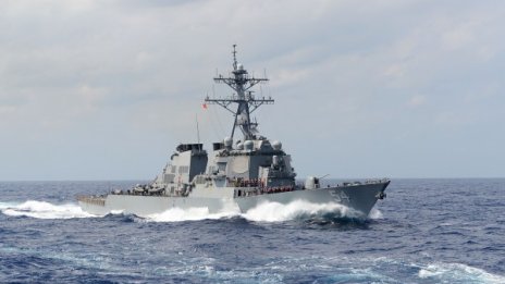 Русия видя втори боен US миноносец в Черно море