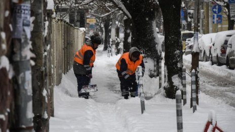 Ледена епоха през цялата седмица, Баба Марта носи студ