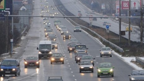 Внос втора ръка коли – първо на преглед. В КАТ – ако минат преглед!