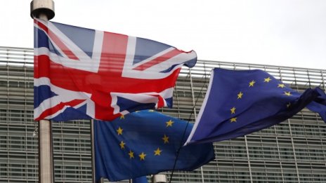 Година до Brexit: Докъде стигнаха дискусиите Лондон - ЕС?