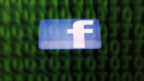 Проблемът не е във Facebook, липсват строги правила