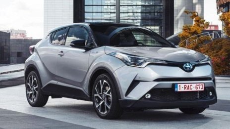 Toyota вдигна цената на кросоувъра C-HR