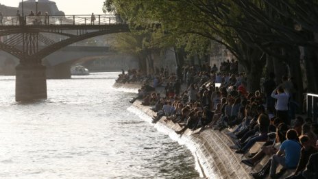 Водни таксита ще ни возят по Сена в Париж