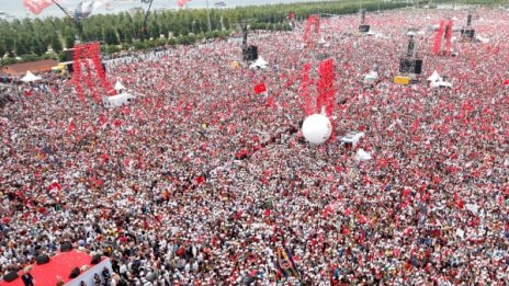 5 милиона на митинга на Мухарем Индже в Истанбул