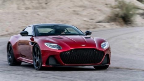 Aston Martin показа сериозен конкурент на Ferrari