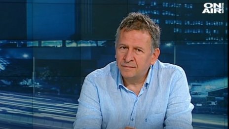 Лекар: Има множество въпроси около спрените лекарства