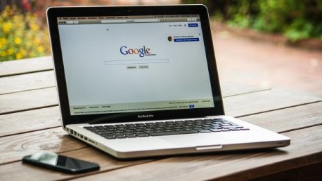 Въпреки цензурата Google се връща в Китай 