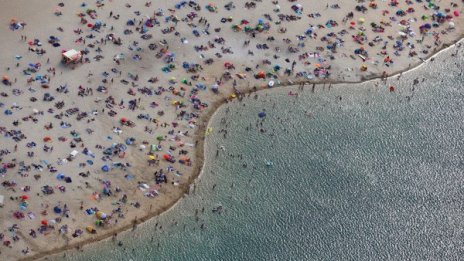 Жега и в петък, градусите на места до 34°C 