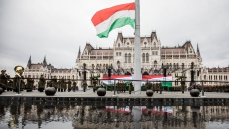 В ЕНП се изчерпва търпението към действията на Орбан