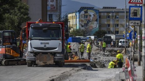 За "оставените ръце": Фандъкова не може да гарантира за всеки майстор