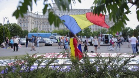 Референдум в Румъния: Определението за семейство е...