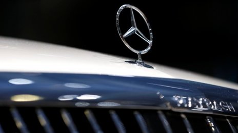 Кич! Арабски шейх си поръча златен Mercedes