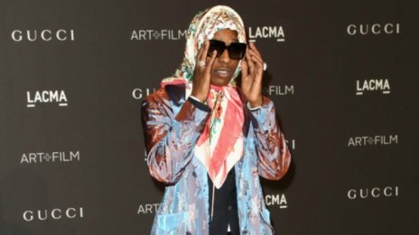 A$AP Rocky шокира феновете с дръзка визия 