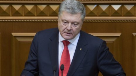 Порошенко: Русия увеличи военното си присъствие!