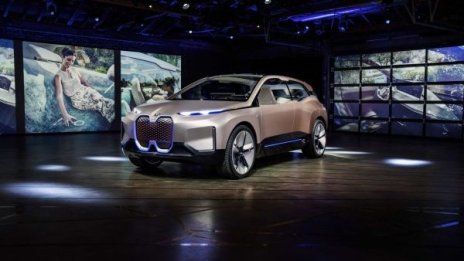 Бъдещето, сега! BMW ни показа какво ще ни кара