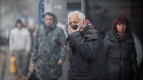 До уикенда – мъгливо и облачно! Ще валят и дъждове, а и снегове