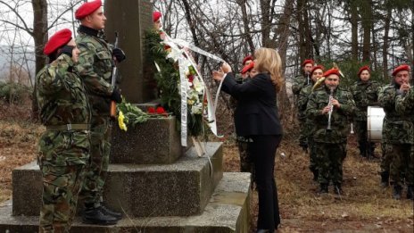 Йотова: Национализмът не е лекарство за никой проблем