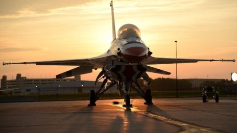 "Локхийд Мартин": F-16 отговарят на потребностите на армията ви!