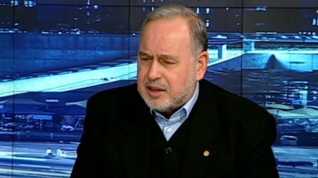 Червеният депутат Славчо Велков хвърли оставка