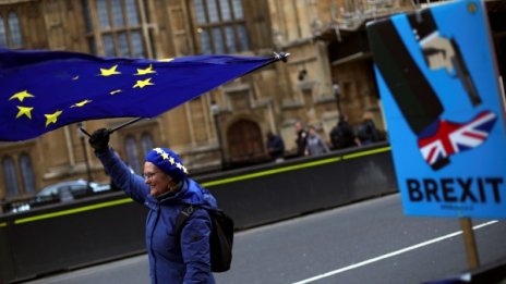 Здраве, застраховки, паспорти, внос – какво ще ви струва Brexit без сделка? 