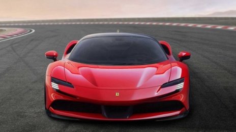 Ferrari показа най-мощния модел в историята си