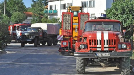 Потушиха пожара между Брягово, Родопи и Любеново