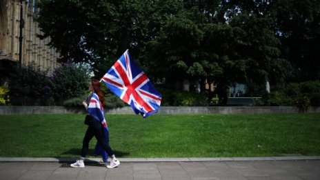 Всяване на паника или истина са мрачните прогнози за Brexit? 