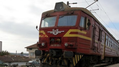 БДЖ взима влакове под наем, за да няма закъснения 