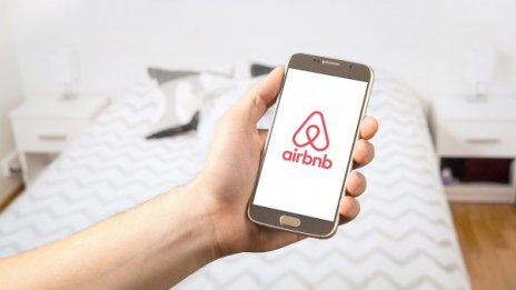 Платформата Airbnb няма да бъде закрита в България