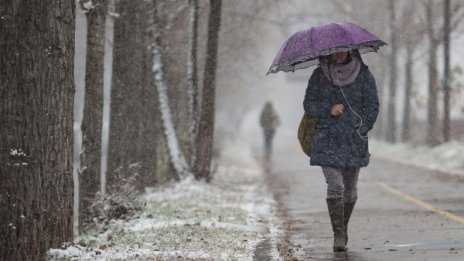 В сряда сняг до обяд, слънце следобед, градусите до 6°C