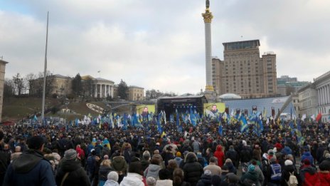 Киев иска: Зеленски да не се поддава на натиск от Русия утре